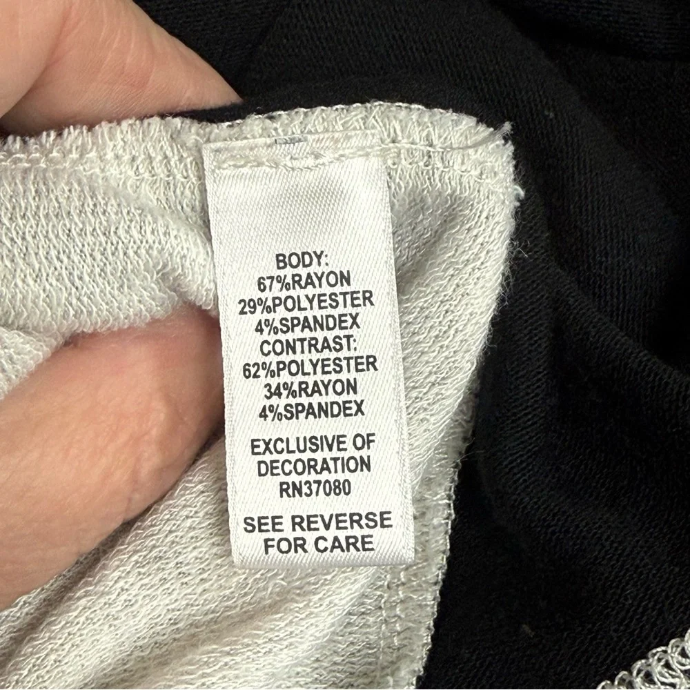 Cato Cream Black Graphic Top XL Paris City Print Rhinestone Long Sleeve - Picture 10 of 12